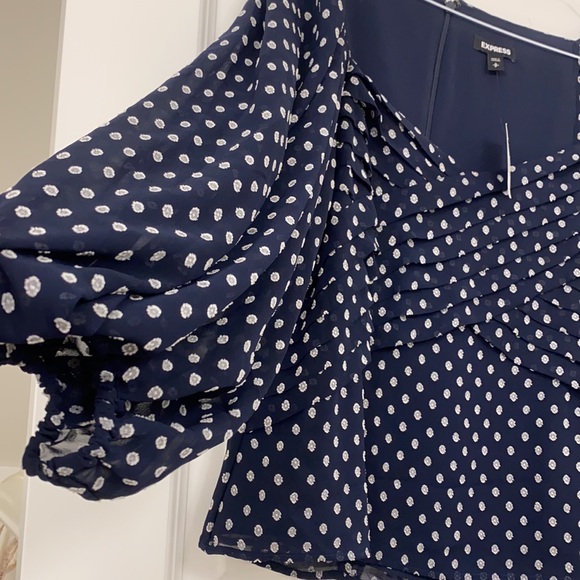 Express blue balloon sleeve too, new with tags - Picture 2 of 3